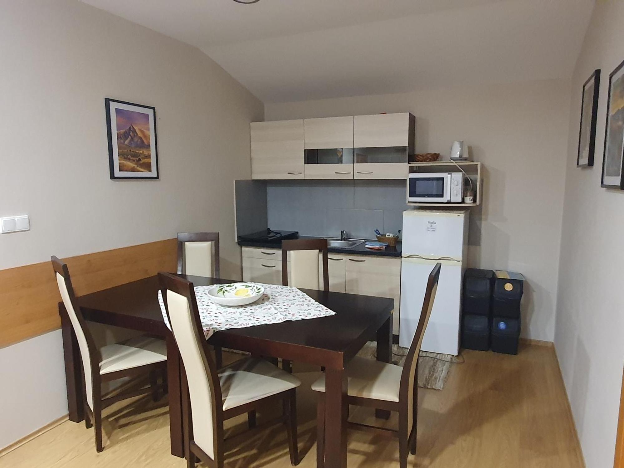 Privat Bartky Apartment Vrbov Exterior photo